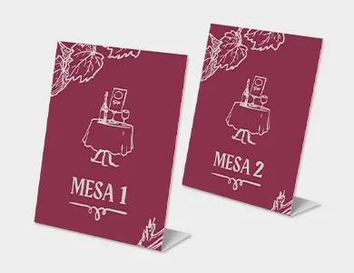 Displays de Mesa Tipo L com Dados Variáveis em PVC 0,76mm Cristal Frente e Verso 9,4x14,4cm - 4x0